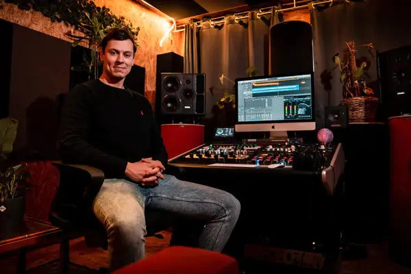 Zaor Maestro 24+12 Mastering Desk Zaor