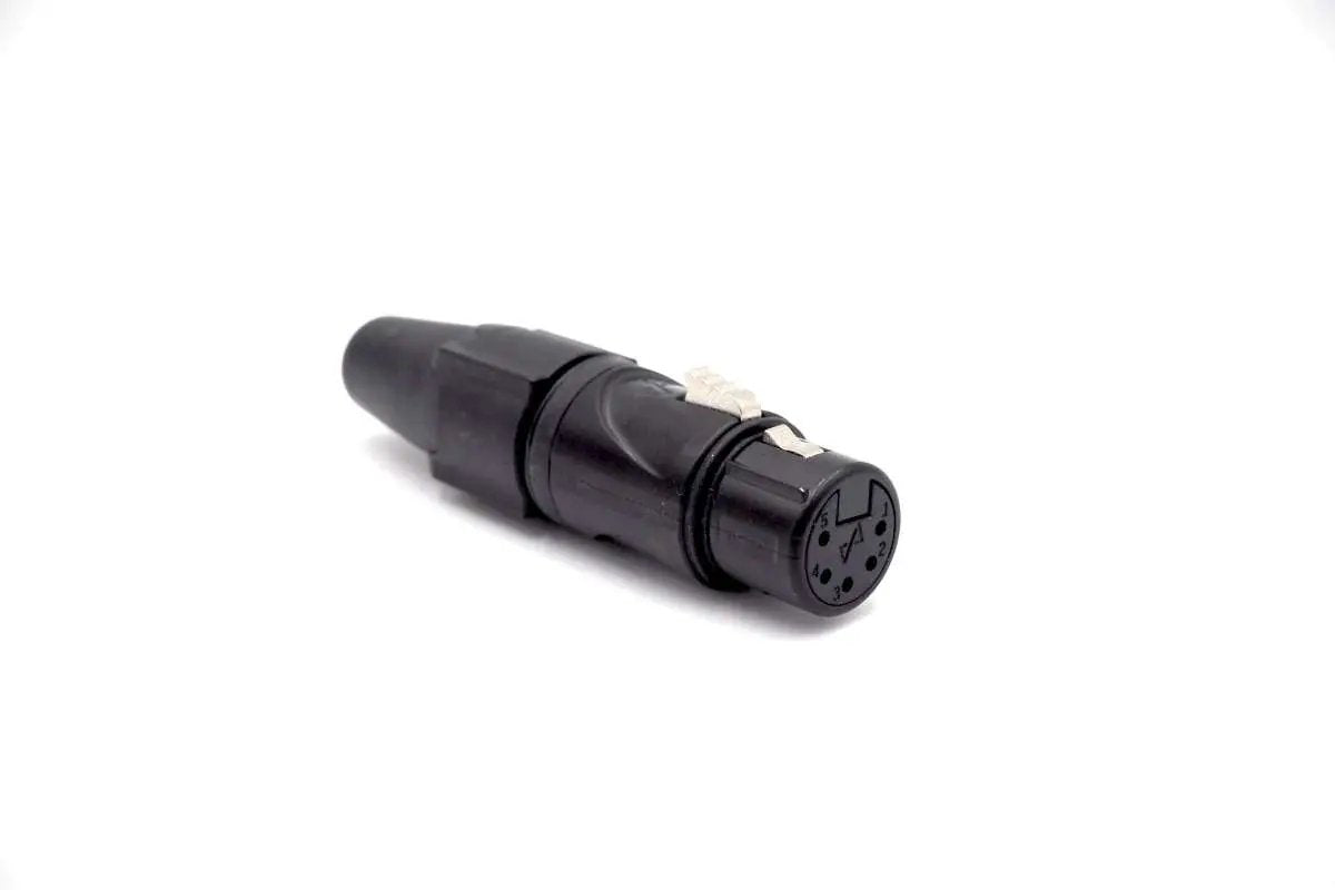 EnovaNxt NXT5FA XLR cable connector female 5-pin, gold contacts, metal housing with black PureCoreNxt finishing, black boot EnovaNxt