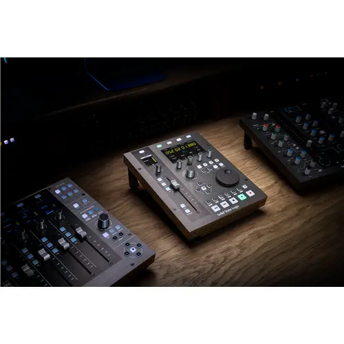 Solid State Logic UF1 DAW Controller Solid State Logic