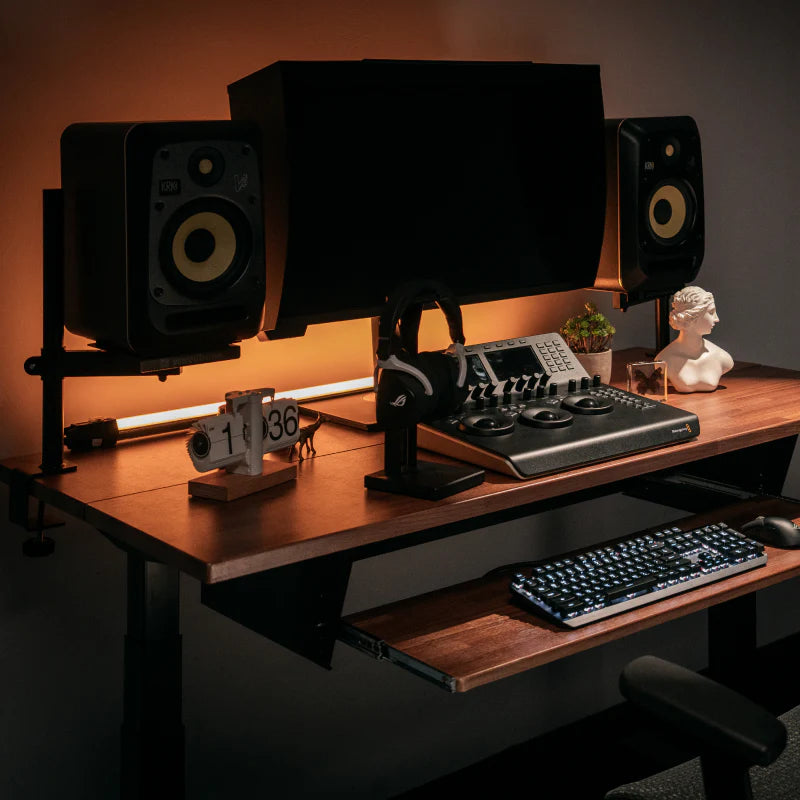 Wavebone Starship Motorised Studio Desk with speaker stands