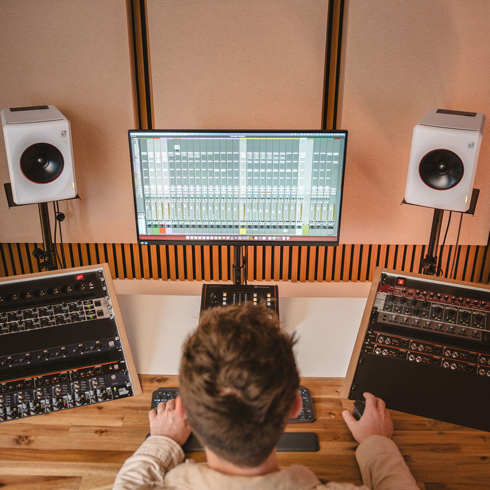 Palmer ORBIT 11  Active Coaxial 3-way Studio Monitor (Each) - White