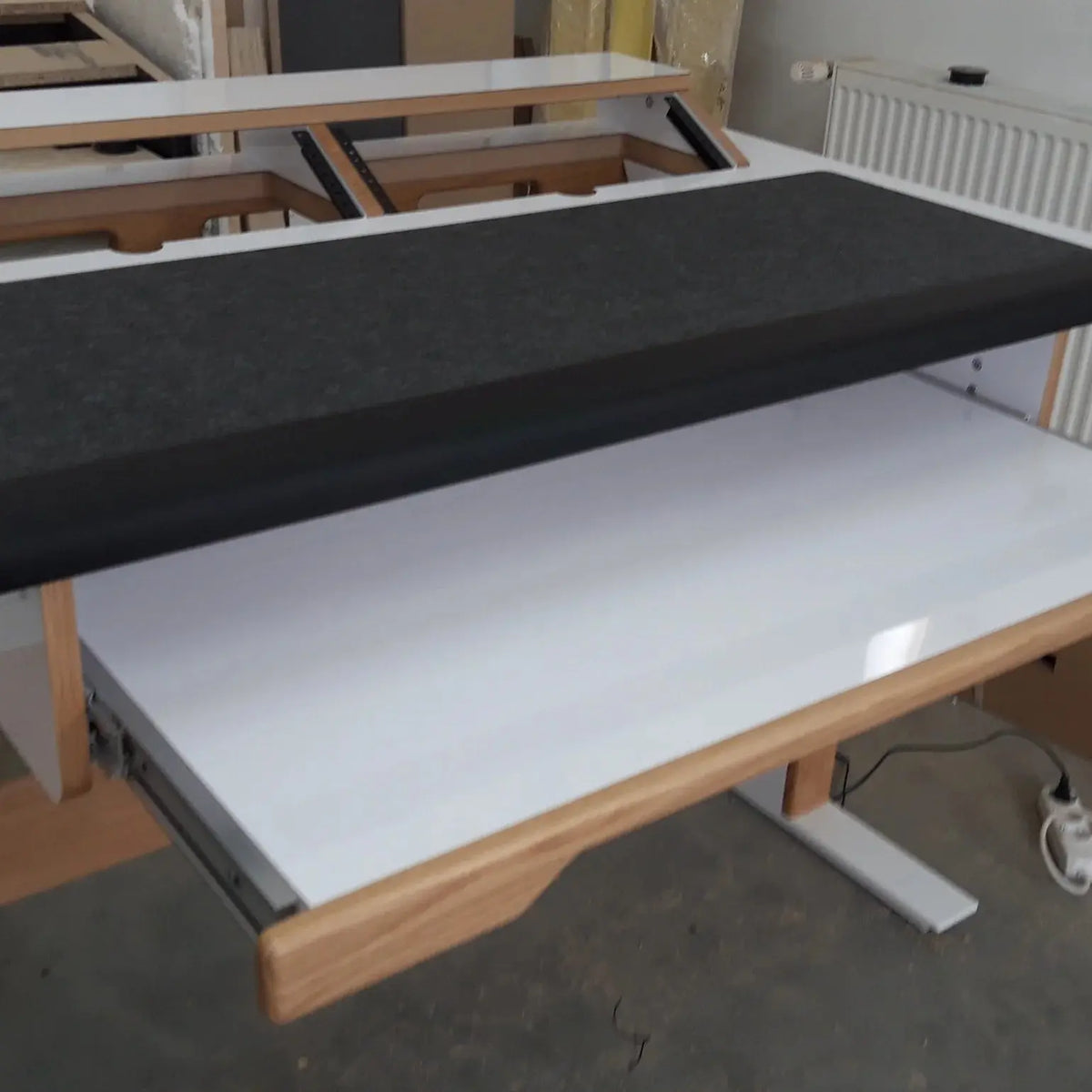 Zaor S-Alto Motorised Sit/Stand Desk Zaor