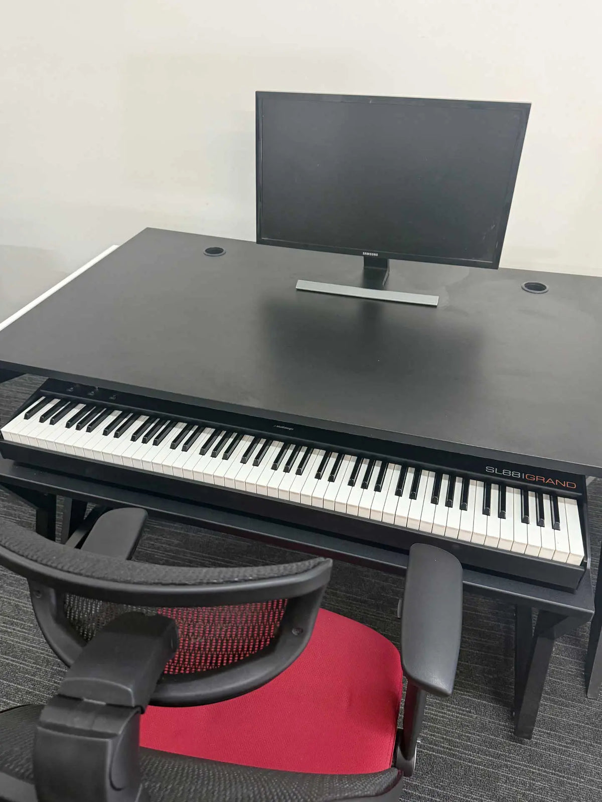 Zaor Vision O (Ex Display) - Pickup Only Price Zaor